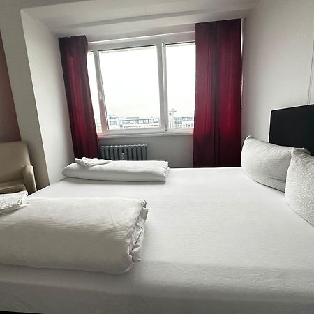 Ootel.Com Berlin Bagian luar foto