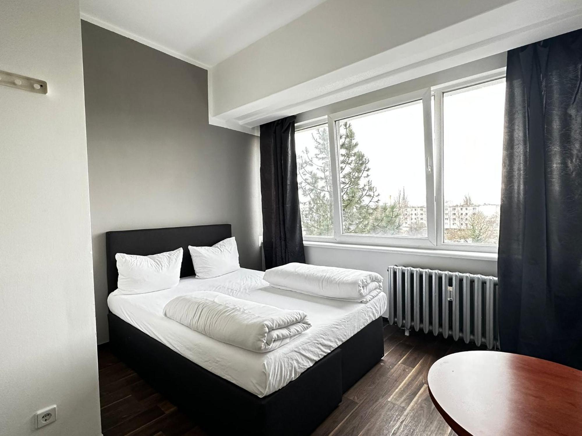 Ootel.Com Berlin Bagian luar foto
