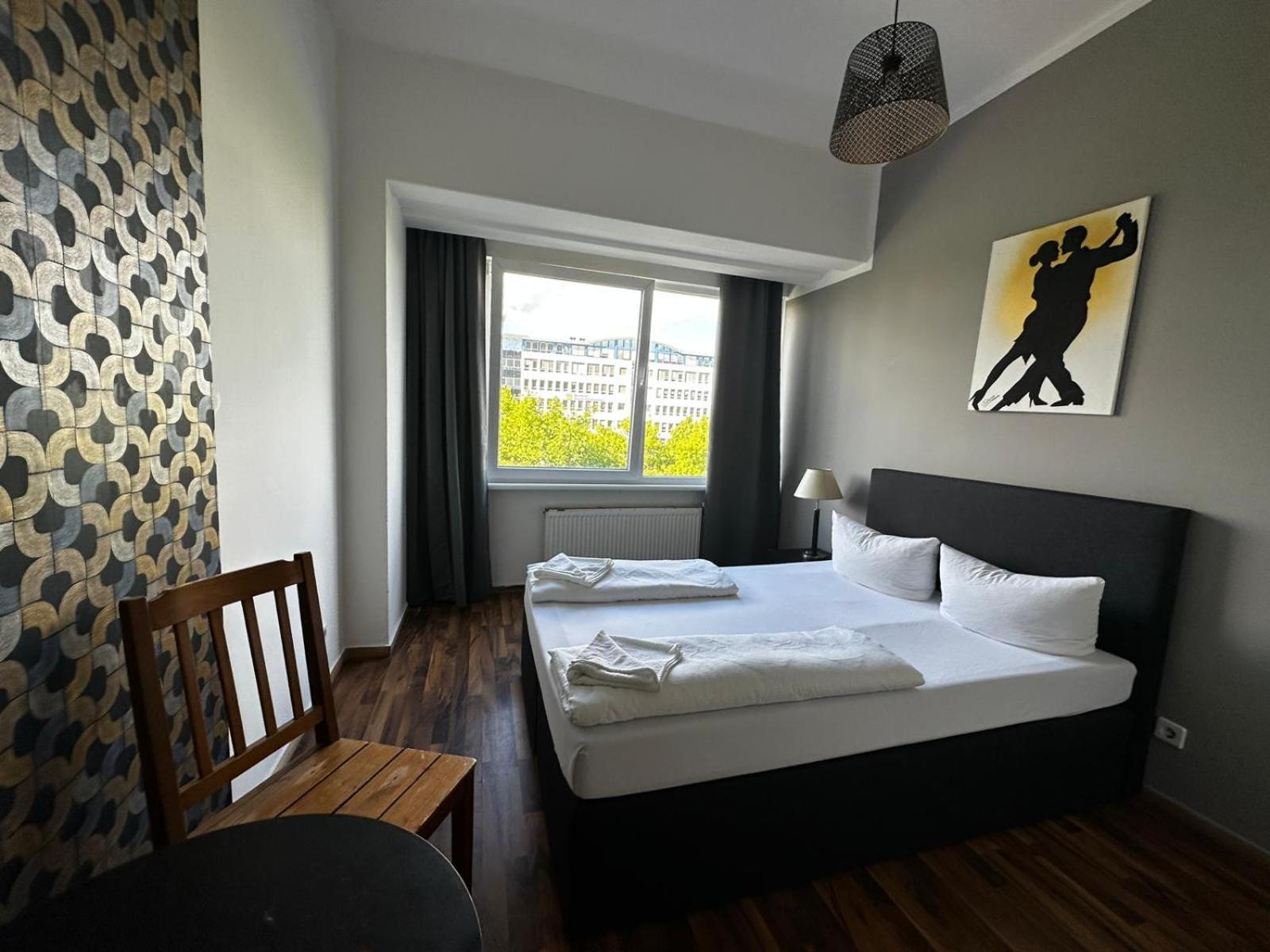 Ootel.Com Berlin Bagian luar foto