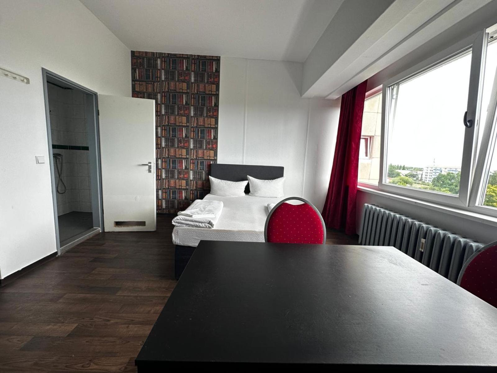 Ootel.Com Berlin Bagian luar foto